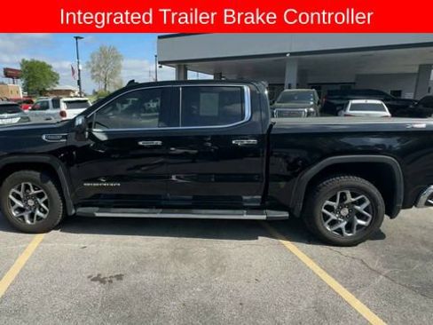 Used 2023 GMC Sierra 1500 SLT w/ SLT Premium Plus Package AWD/4WD image 5