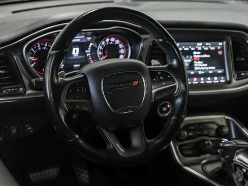 Used 2019 Dodge Challenger R/T Scat Pack RWD image 19