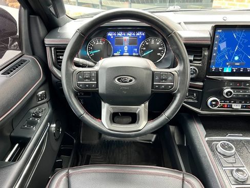 Used 2023 Ford Expedition Max Limited image 12