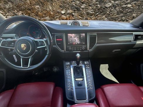 Used 2017 Porsche Macan GTS image 15