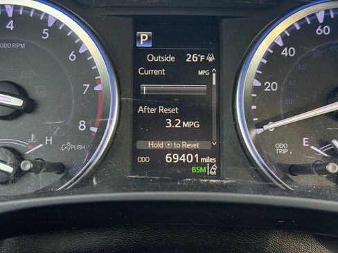 Used 2018 Toyota Highlander XLE image 9