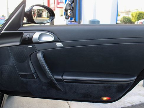 Used 2011 Porsche 911 Carrera 4S image 36