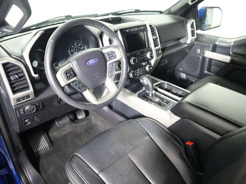 Used 2020 Ford F150 Lariat w/ Equipment Group 502A Luxury AWD/4WD image 24