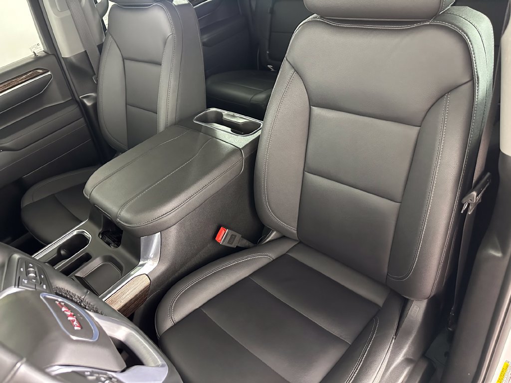 Used 2024 GMC Sierra 1500 Elevation w/ Elevation Premium Package AWD/4WD image 25