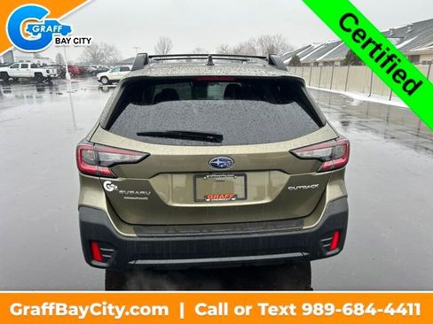 Used 2020 Subaru Outback Premium image 4