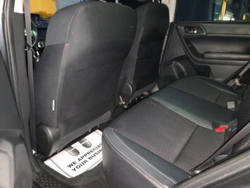 Used 2018 Subaru Forester 2.5i Premium w/ Popular Package #3A AWD/4WD image 19