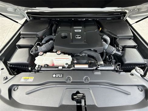 Used 2024 Lexus GX 550 image 27