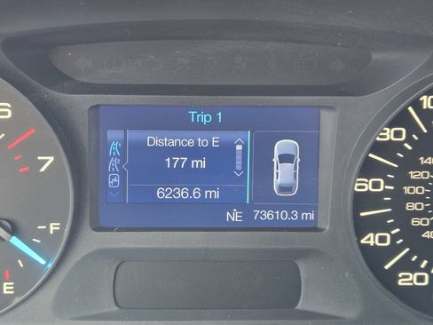 Used 2014 Ford Edge SE w/ Equipment Group 101A image 27