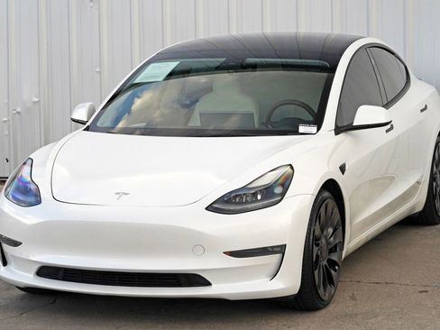 Used 2023 Tesla Model 3 Performance image 52
