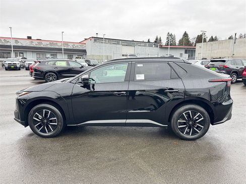 New 2026 Toyota bZ XLE Plus image 4