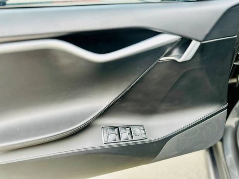 Used 2017 Tesla Model S 75 RWD image 8