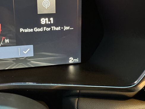 New 2026 GMC Canyon Elevation w/ Convenience Package image 27