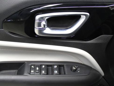 New 2026 Jeep Compass Limited w/ Sun, Sound & Navigation Group image 29