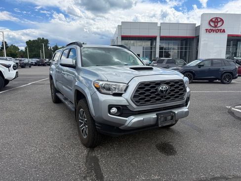 Used 2023 Toyota Tacoma TRD Sport w/ Advanced Technology Package AWD/4WD image 1