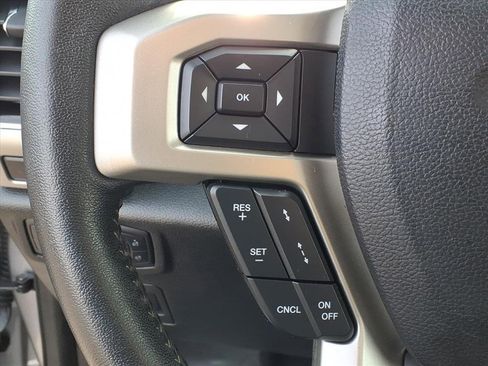 Used 2020 Ford F150 Lariat w/ Equipment Group 502A Luxury image 12