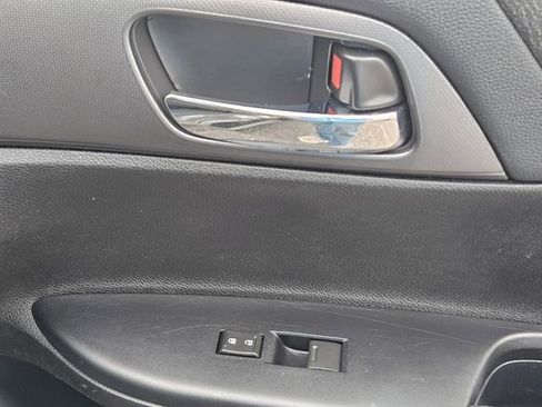 Used 2013 Honda Accord LX image 12