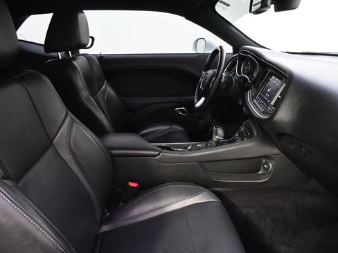 Used 2018 Dodge Challenger GT w/ Driver Convenience Group AWD/4WD image 15
