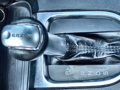 Used 2017 Ford Mustang Coupe RWD image 16