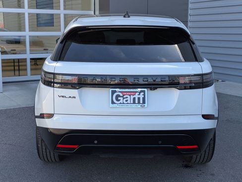 Used 2025 Land Rover Range Rover Velar Dynamic SE image 9