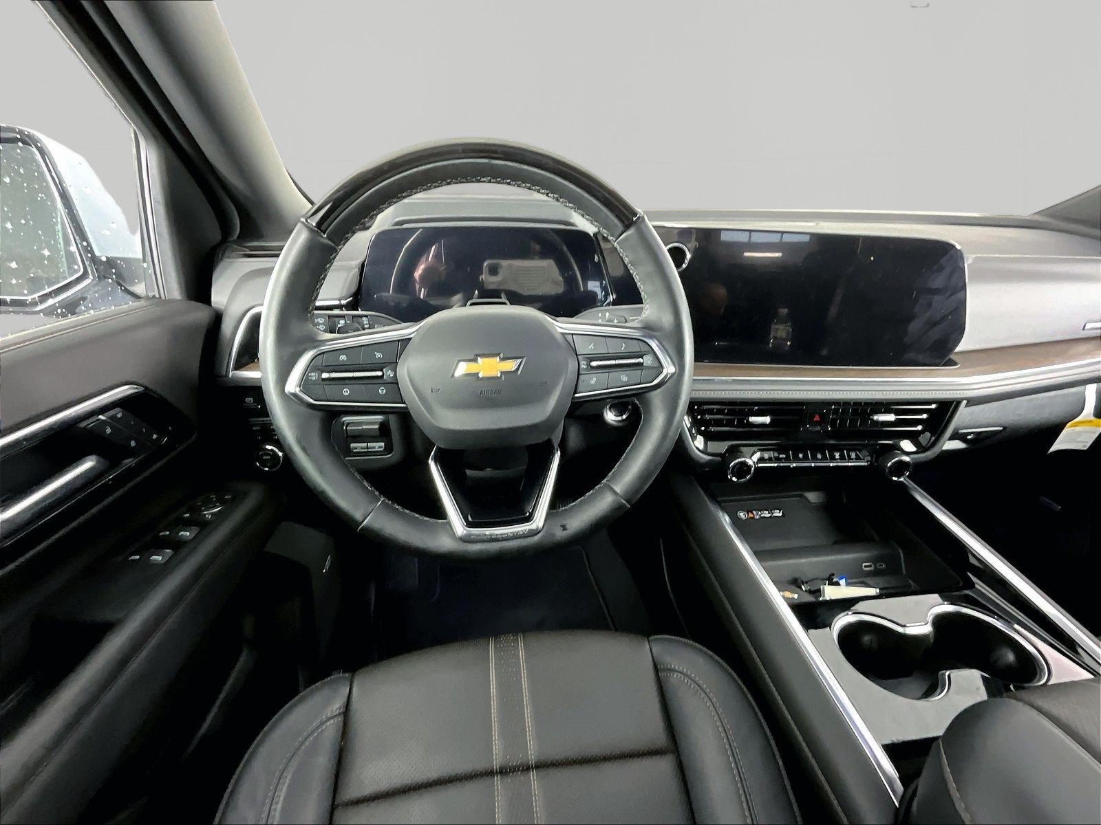 New 2026 Chevrolet Tahoe High Country AWD/4WD image 9