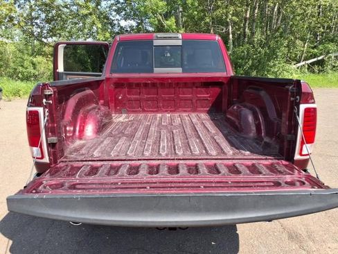 Used 2018 RAM 1500 Laramie w/ Convenience Group image 8