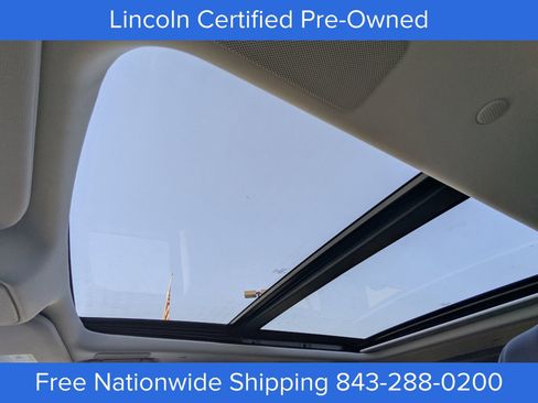 Certified 2025 Lincoln Navigator Reserve image 24