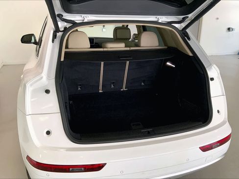 Used 2020 Audi Q5 2.0T Premium Plus image 17