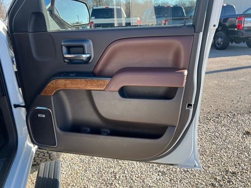 Used 2016 Chevrolet Silverado 1500 High Country w/ High Country Premium Package image 20