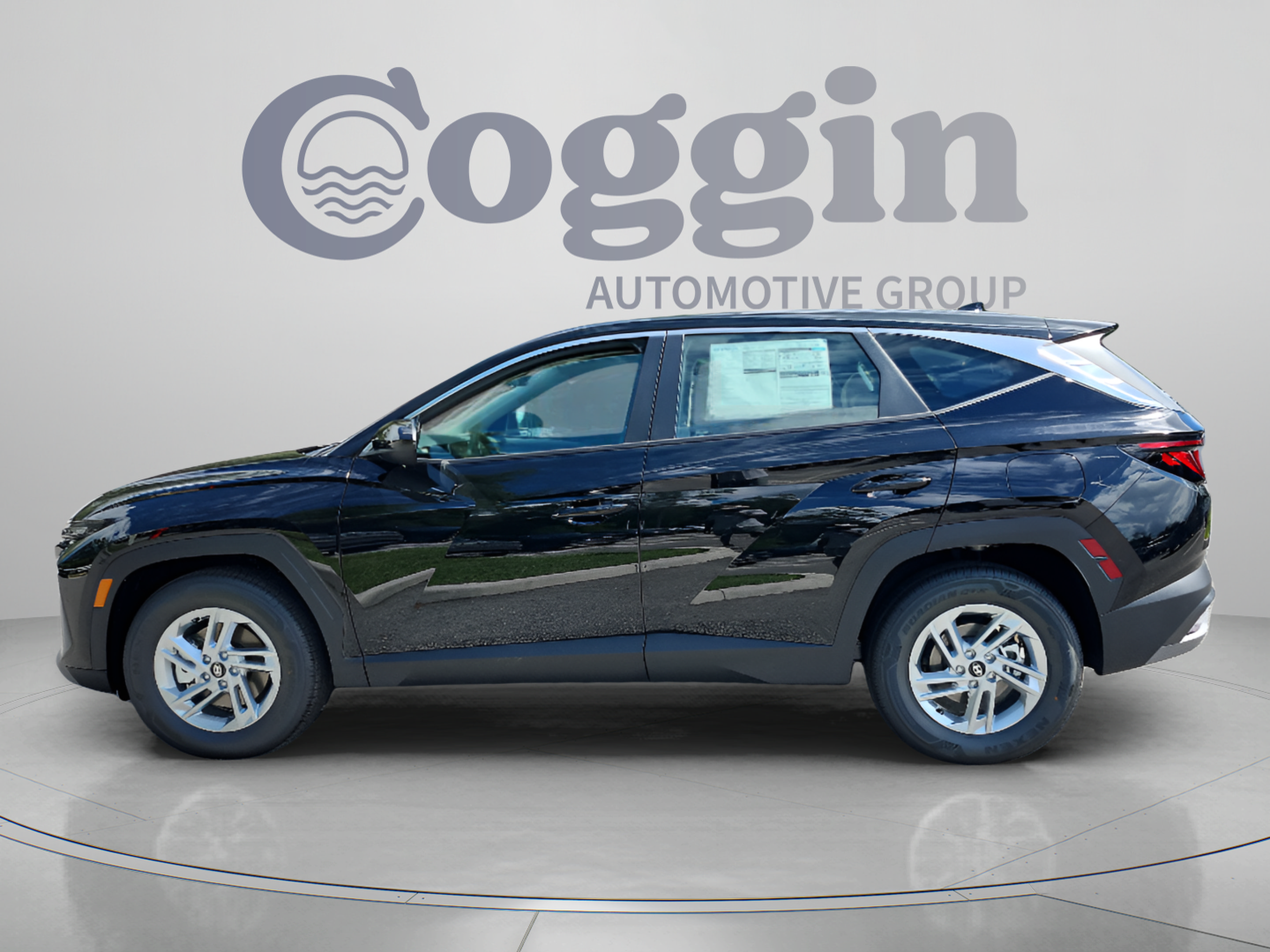 New 2026 Hyundai Tucson SE FWD image 2