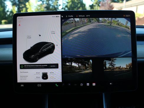 Used 2018 Tesla Model 3 Long Range AWD/4WD image 14