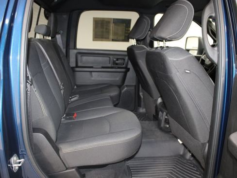 Used 2024 RAM 3500 Tradesman w/ Chrome Appearance Group AWD/4WD image 32