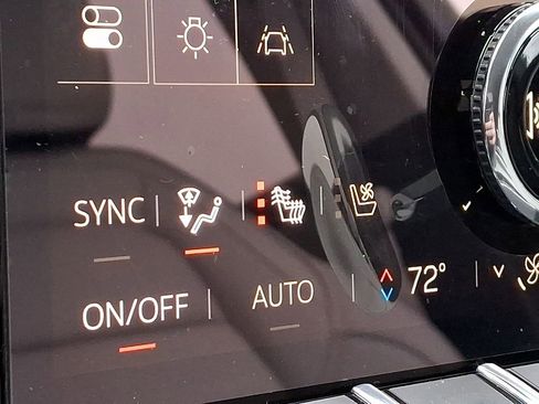 New 2026 GMC Terrain Denali w/ LPO, Floor Liner Package image 16