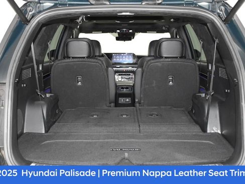 Used 2025 Hyundai Palisade Calligraphy image 33