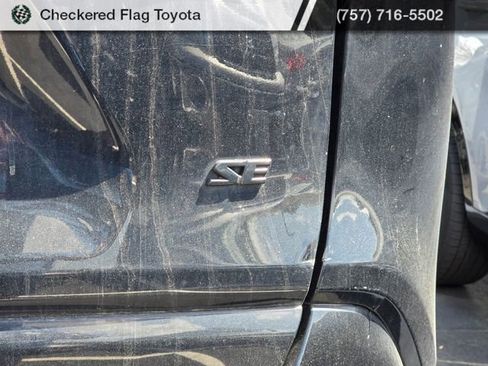 Used 2021 Toyota RAV4 SE w/ Weather & Moonroof Package image 8