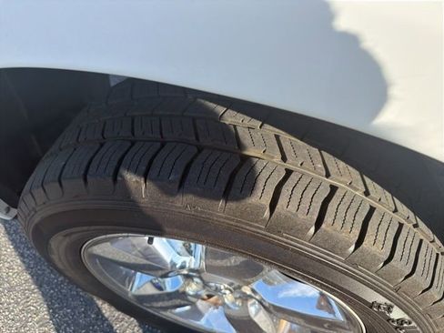 Used 2019 RAM 1500 Express RWD image 8