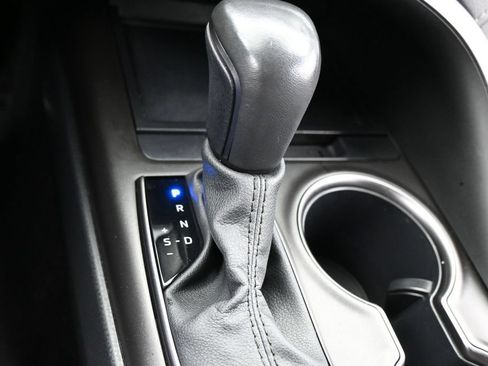 Used 2024 Toyota Camry SE FWD image 29
