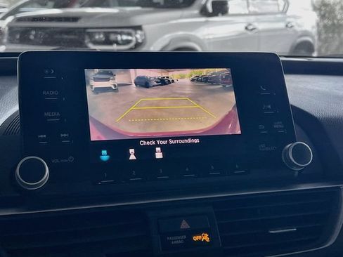 Used 2018 Honda Accord LX image 22