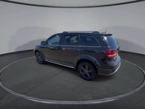 Used 2019 Dodge Journey Crossroad AWD/4WD image 6