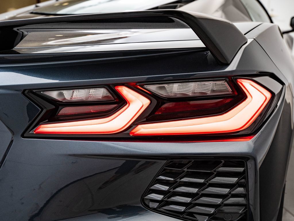 Used 2020 Chevrolet Corvette Stingray Premium Cpe w/ 3LT Preferred Equipment Group RWD image 9
