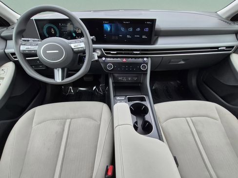 Certified 2025 Hyundai Sonata SEL FWD image 12