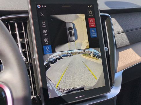 New 2026 Volvo XC90 B6 Plus AWD/4WD image 11