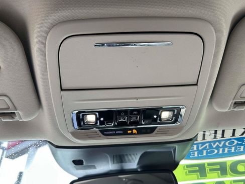 Certified 2022 Lincoln Corsair FWD w/ Premium Package image 30