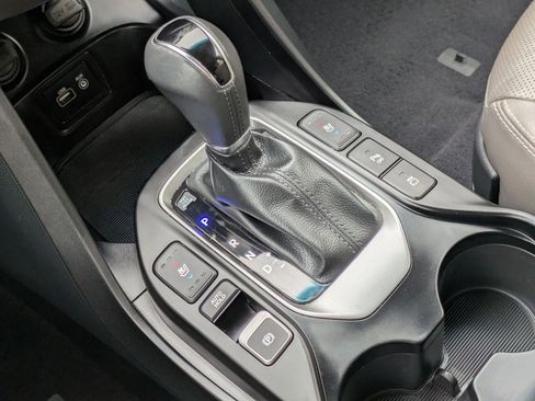 Used 2019 Hyundai Santa Fe XL image 23