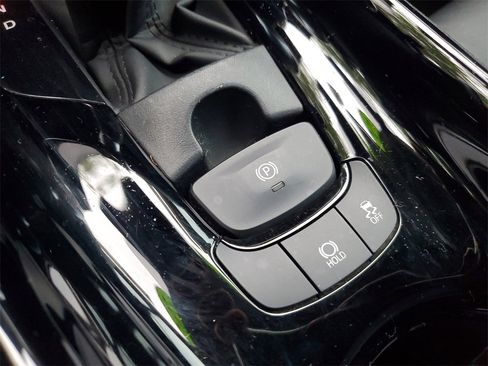 Used 2022 Toyota C-HR Limited image 28