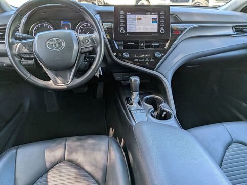 Used 2024 Toyota Camry SE image 26