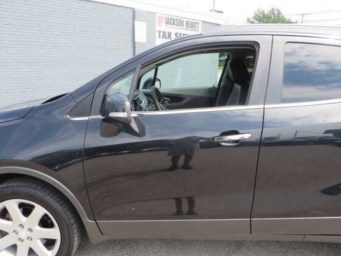 Used 2015 Buick Encore Leather AWD/4WD image 32
