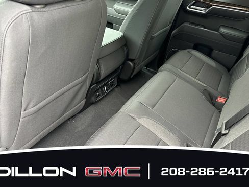 New 2026 GMC Sierra 1500 SLE w/ Preferred Package AWD/4WD image 9
