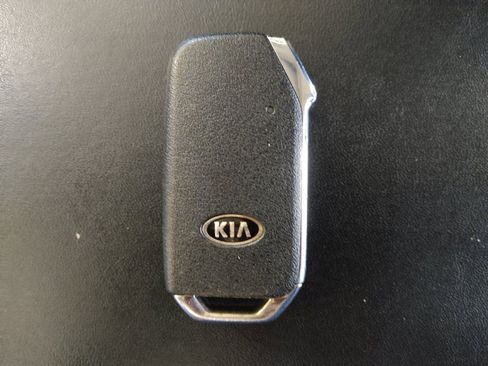 Used 2020 Kia Telluride EX w/ EX Premium Package AWD/4WD image 32