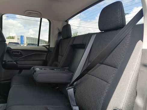 Certified 2025 Honda Ridgeline Sport image 26