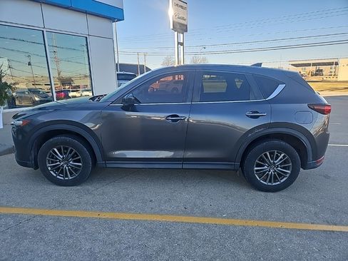 Used 2017 MAZDA CX-5 Touring w/ Preferred Equipment Package image 1